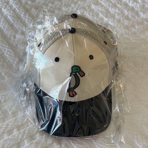 24.7 2F.7 Duck Trucker Hat (as worn by Morgan Wallen) - Picture 2 of 2